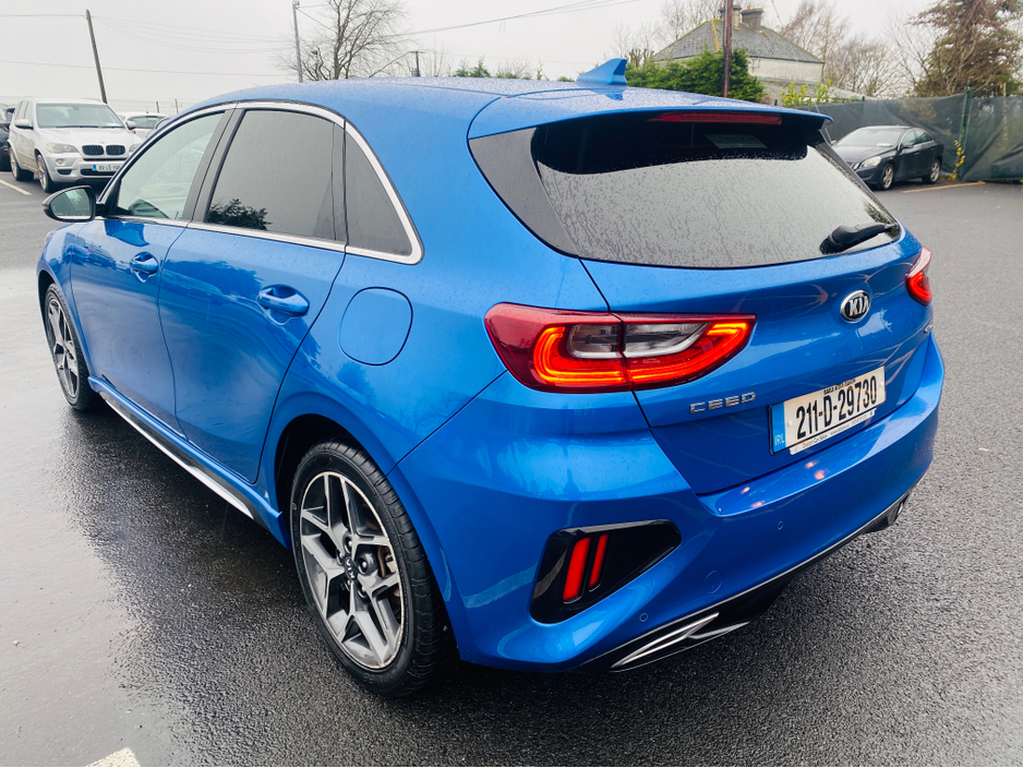 2021 Kia Ceed - image 8