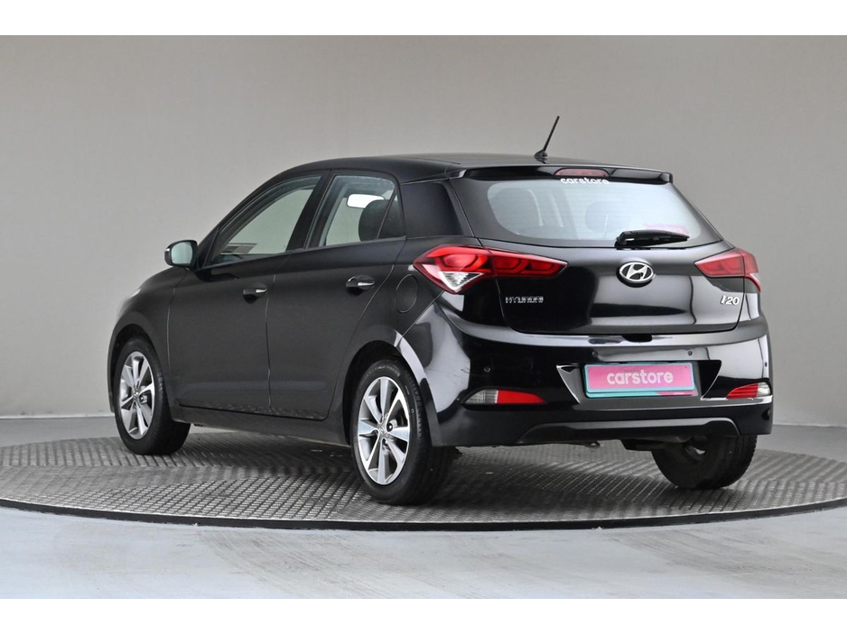 2018 Hyundai i20 - image 7