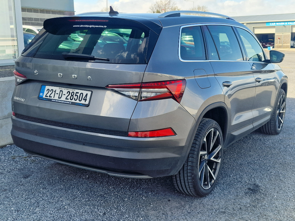 2022 Skoda Kodiaq - image 3