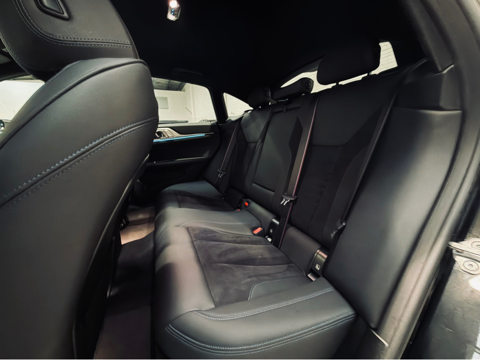 2024 BMW i4 - image 14