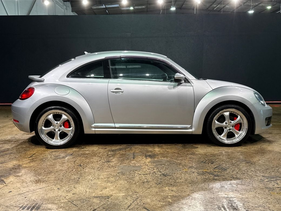 2016 Volkswagen Beetle LEATHER PACKAGE - 1.2 AUTOMATIC - REVERSE CAMERA €13,950