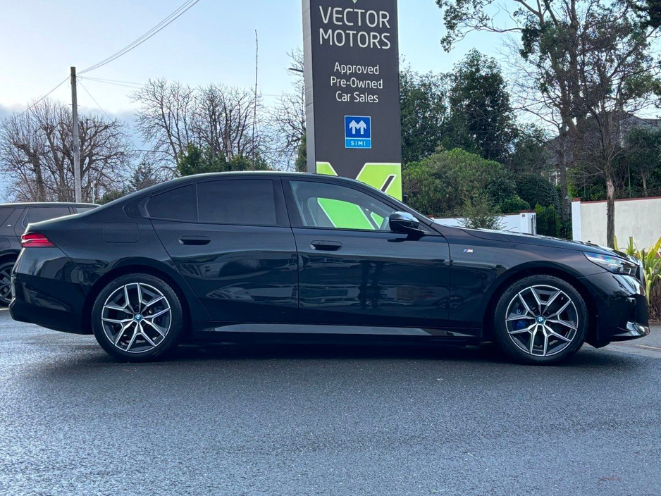 2025 BMW i5 M SPORT PAN ROOF €59,995