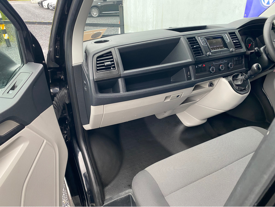 2020 Volkswagen Transporter 2.0TDI T6 102BHP 5DR MANUAL ( 201 REG ) €13,750