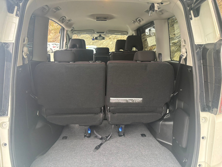 2018 Nissan Serena  €16,950