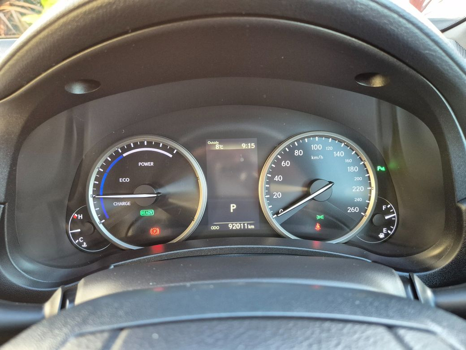 2020 Lexus NX 300 h - image 18