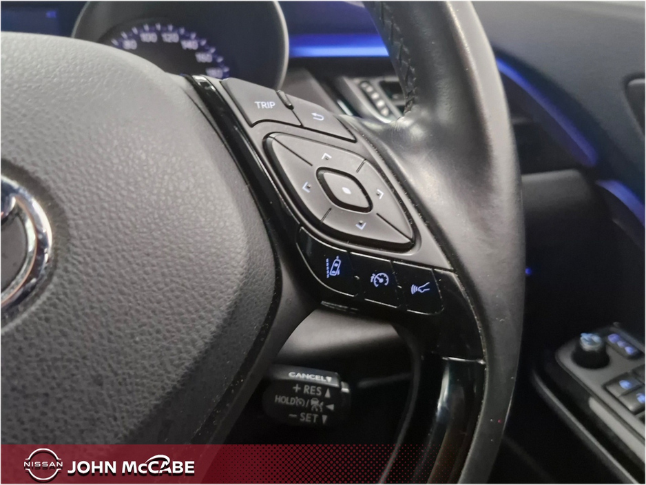 2018 Toyota C-HR HYBRID LUNA SPORT 4DR AUTO           RETAIL PRICE €18,950 - €2,000 SCRAPPAGE* FLEXIBLE FINANCE OFFERS AVAILABLE* €16,950