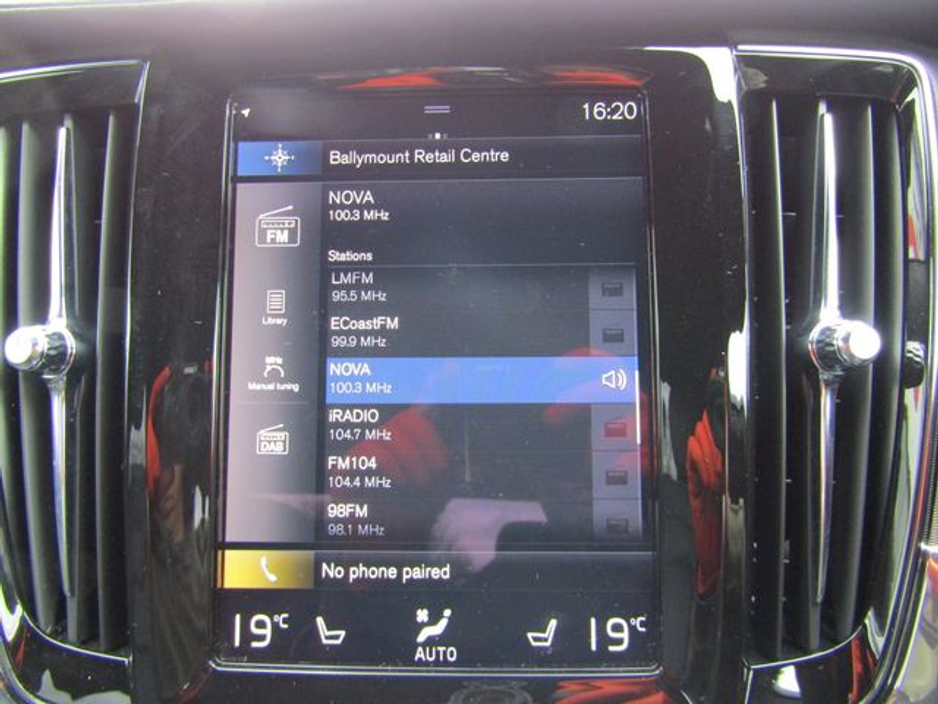 2021 Volvo S90 - image 32