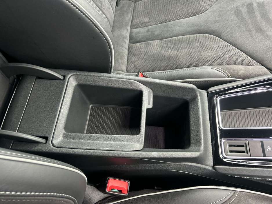 2025 Skoda Enyaq - image 18