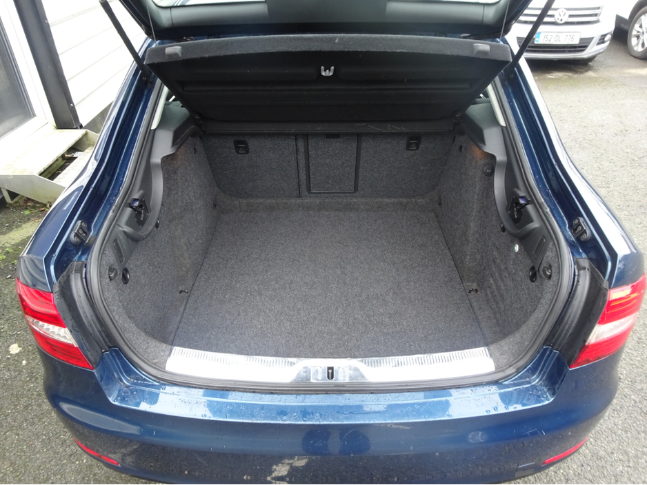 2014 Skoda Superb 1.6 TDI S GREENLINE III 105PS 5 DOOR KEY 11 €7,950