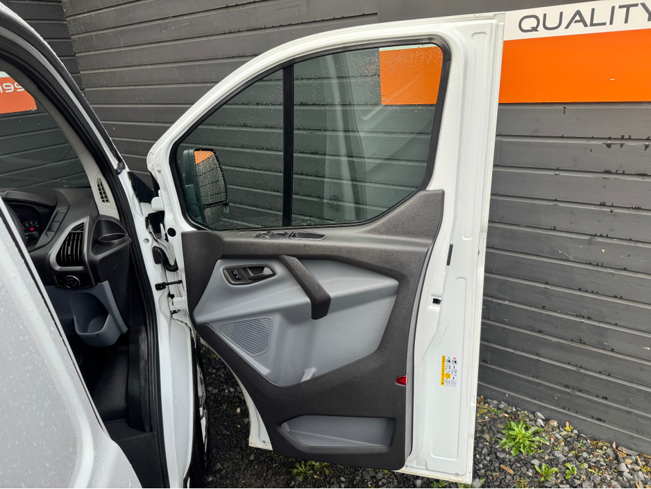 2018 Ford Transit Custom 2.0 Limited HIGH SPEC €11,995