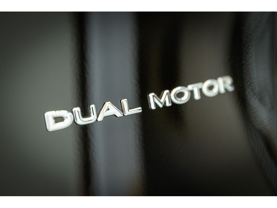 2022 Tesla Model Y - image 39