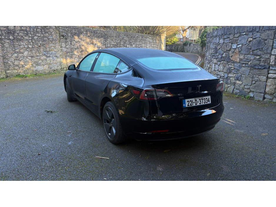 2022 Tesla Model 3 - image 11