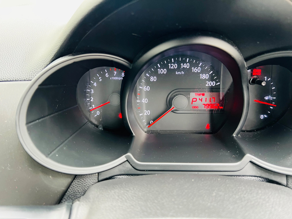 2013 Kia Picanto - image 12