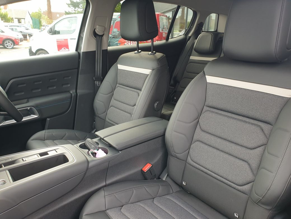 2026 Citroen C5 Aircross - image 20