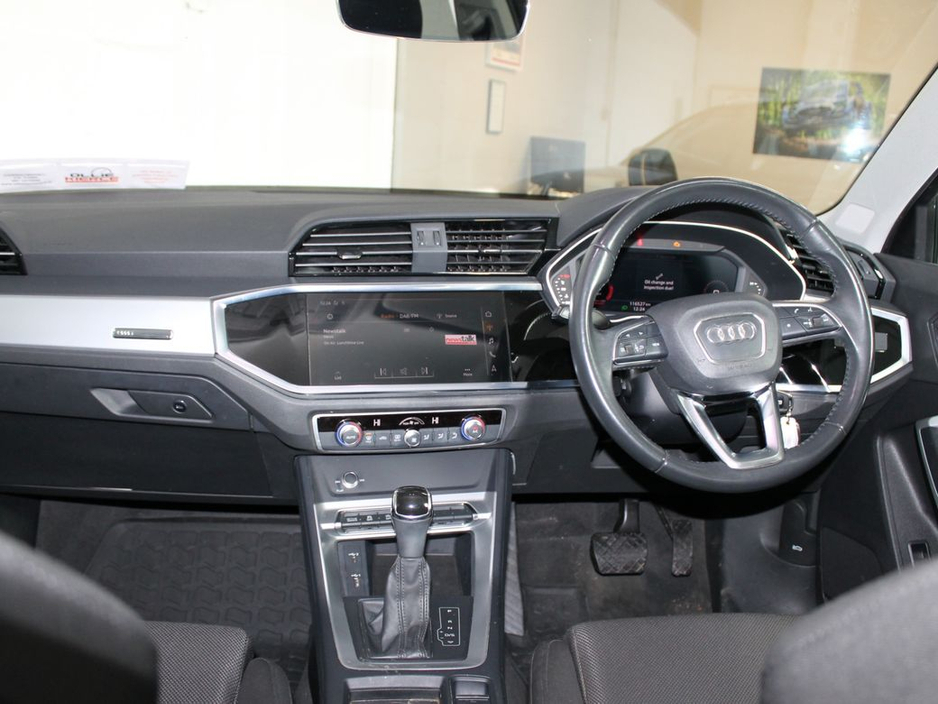 2019 Audi Q3 - image 10