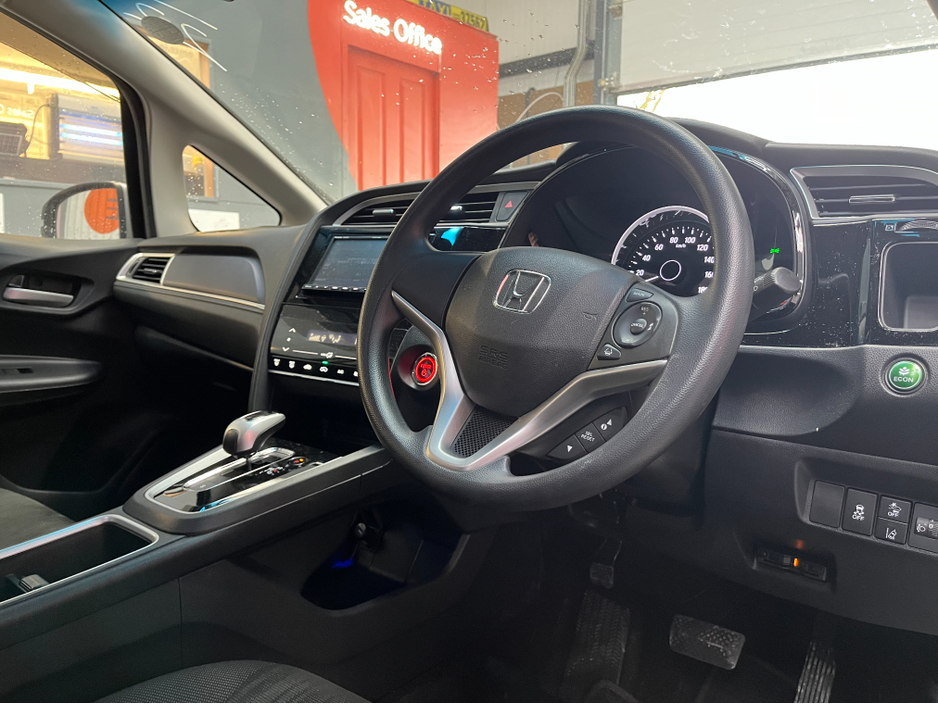 2022 Honda Shuttle €17950 2022 HONDA SHUTTLE HYBRID SENSING 1.5 AUTOMATIC / CRUISE CONTROL AND MORE €17,950