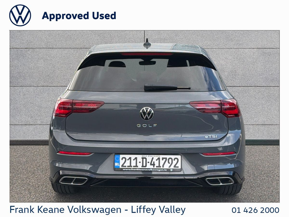 2021 Volkswagen Golf - image 11