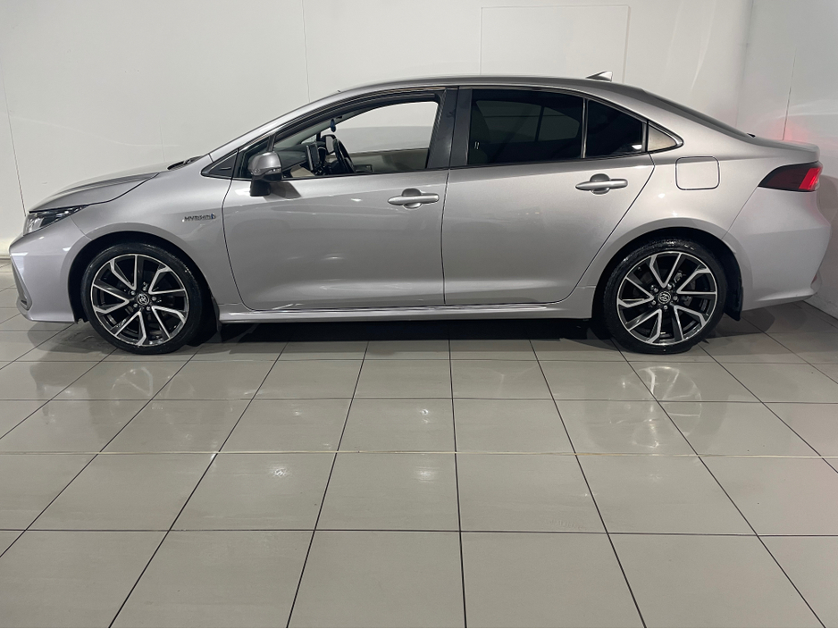 2022 Toyota Corolla HYBRID SOL SALOON 4DR FULL SERVICE HISTORY €19,950