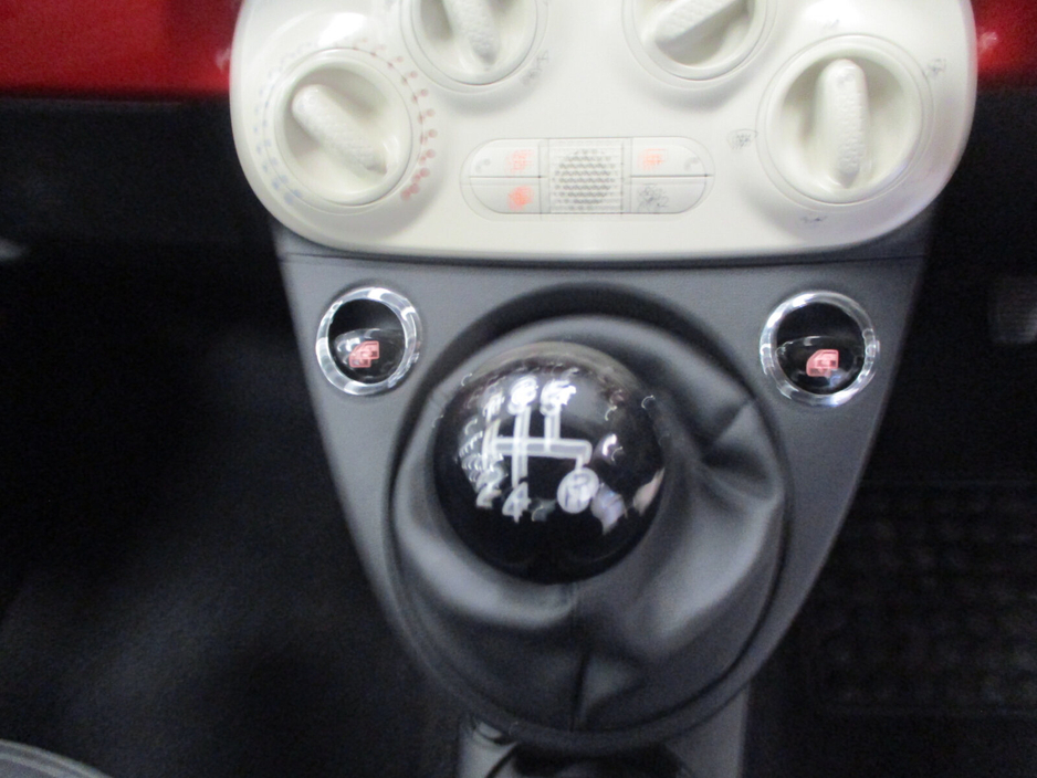 2018 Fiat 500 - image 16