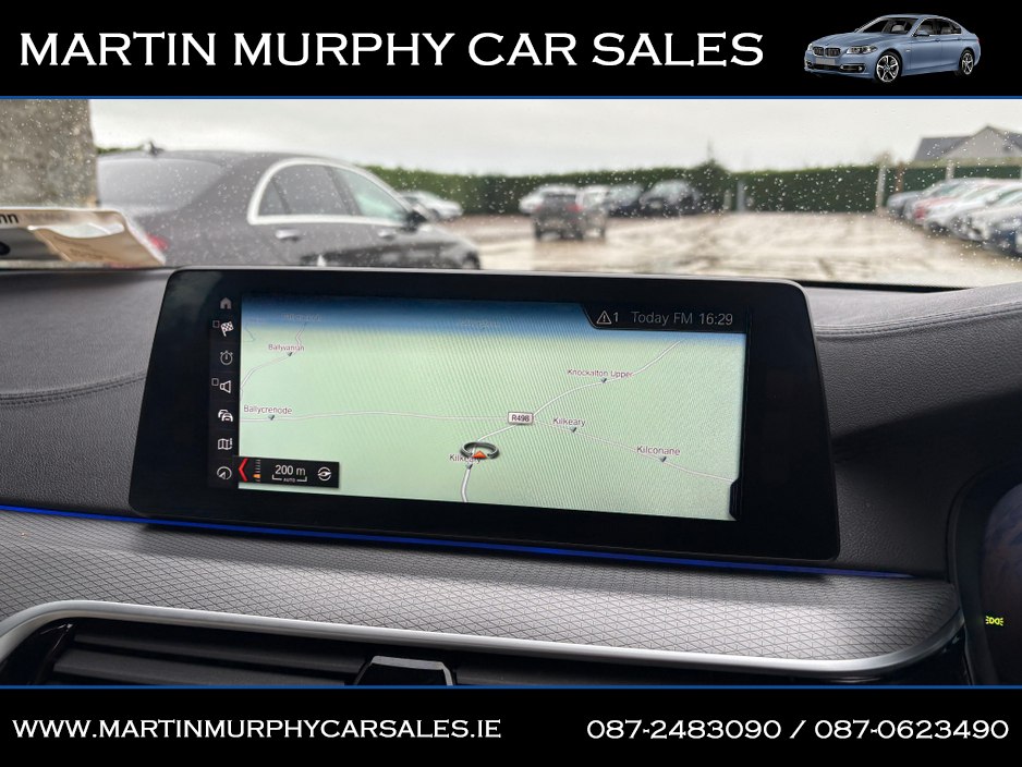 2017 BMW 5 Series - image 16