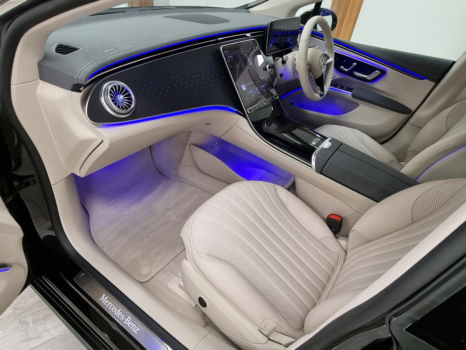 2022 Mercedes-Benz EQS - image 17