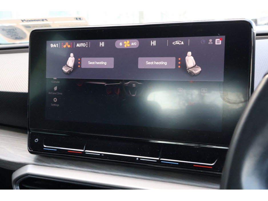 2021 SEAT Leon - image 18