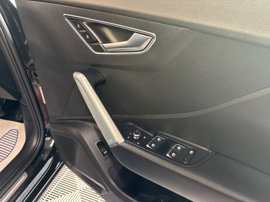 2017 Audi Q2 - image 11