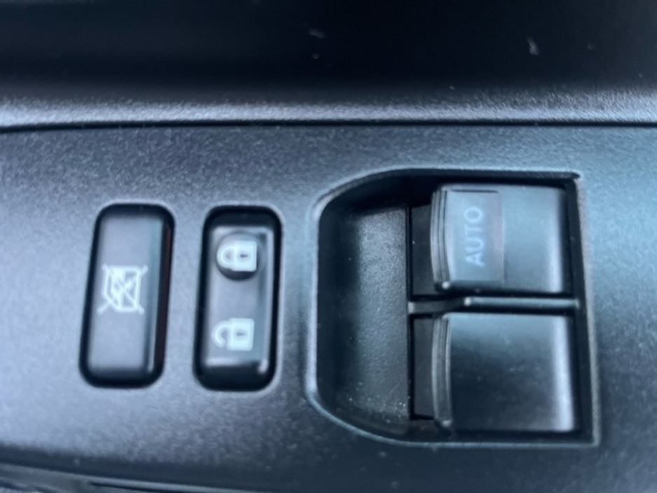 2019 Toyota Yaris 1.0 5DR LUNA