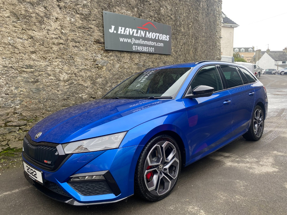 2022 Skoda Octavia - image 5