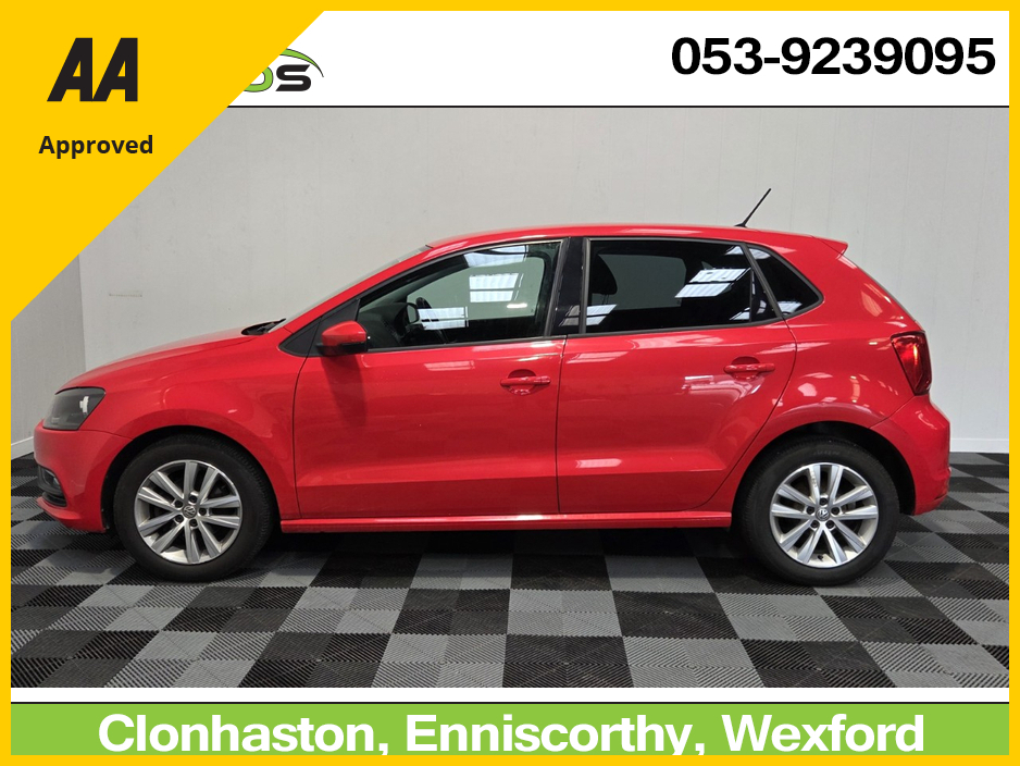 2017 Volkswagen Polo - image 3