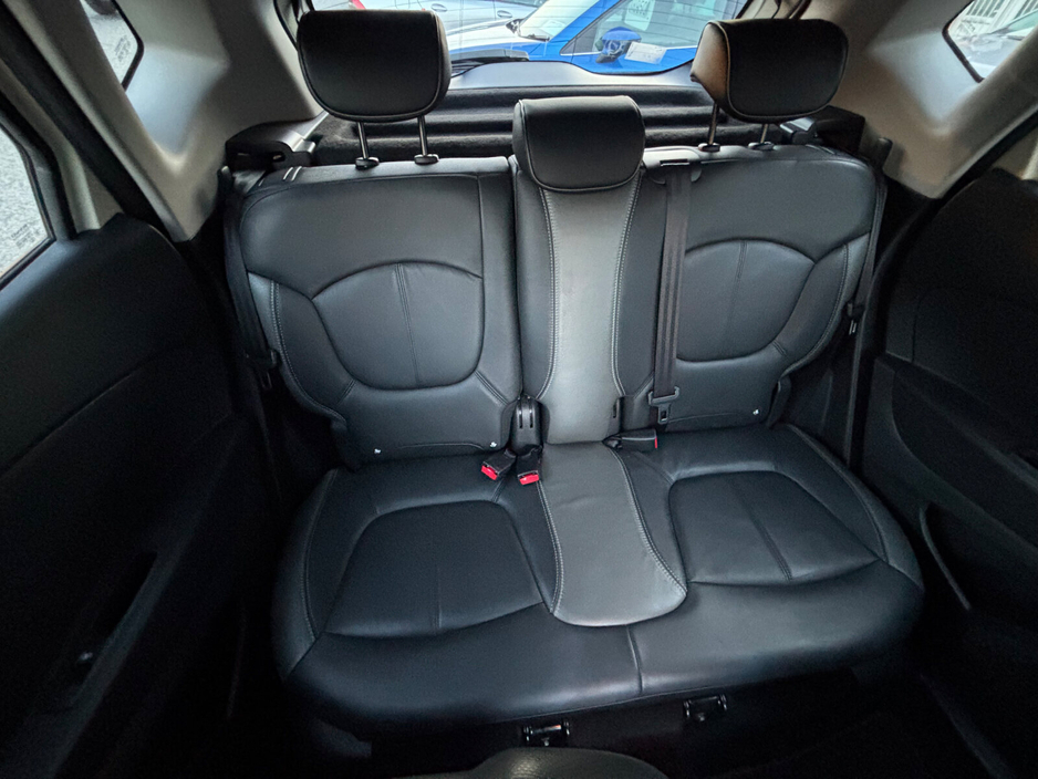 2016 Renault Captur - image 25