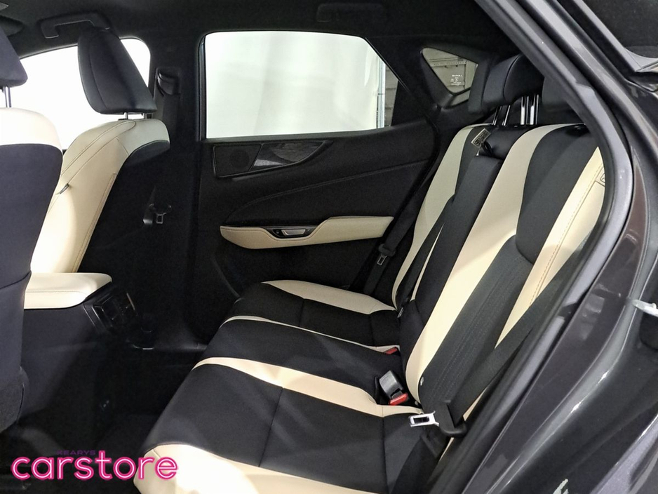 2022 Lexus NX 450 h+ - image 10