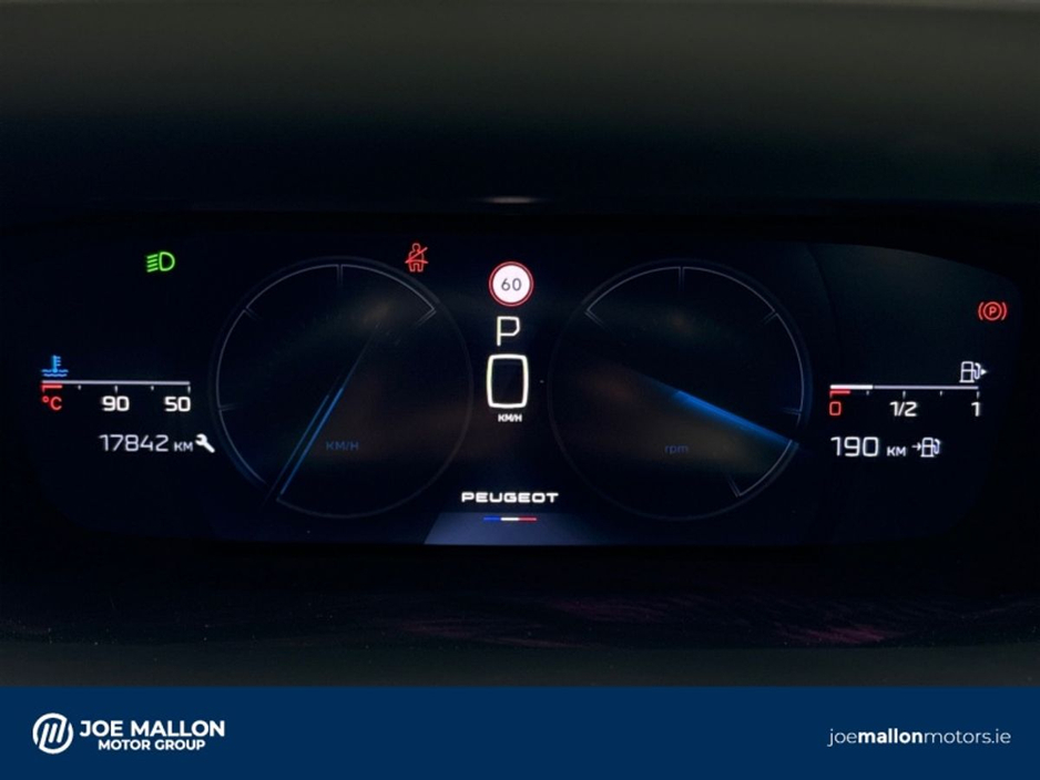 2024 Peugeot 408 - image 18