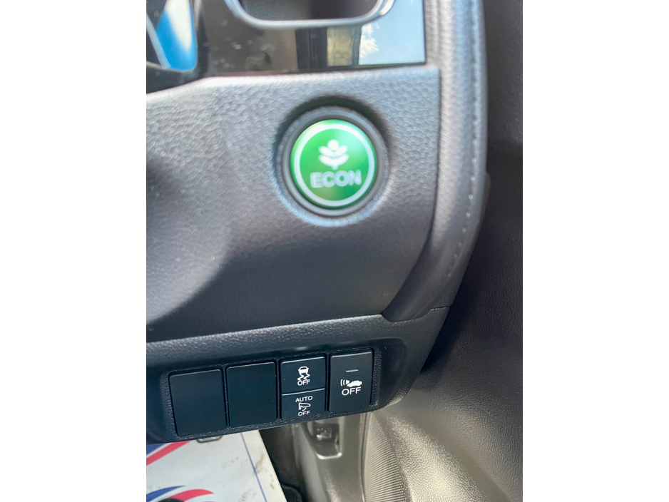 2016 Honda Shuttle - image 37