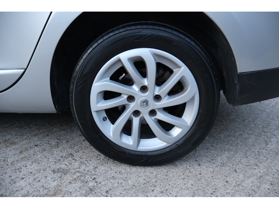 2015 Renault Grand Megane ESTATE LIMITED EDITION New Tyres, Timing Belt &  12 Month NCT! €7,495