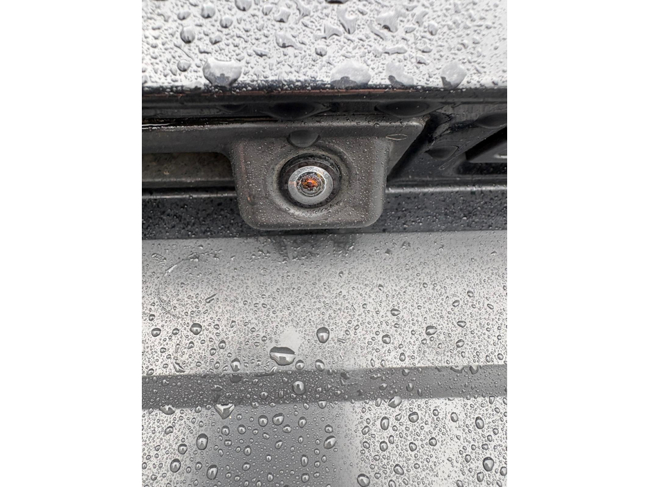 2015 Volkswagen Touran - image 9