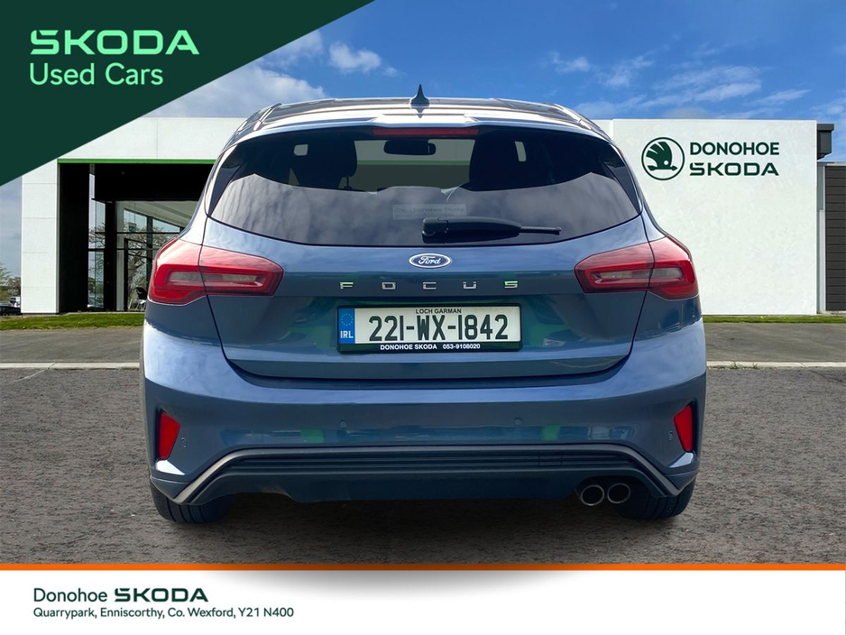 2022 Ford Focus - image 12