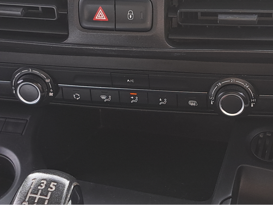 2020 Citroen Berlingo Panel Van Enterprise 1,000 Kg swb  1.5 Diesel with 3 seats in front.