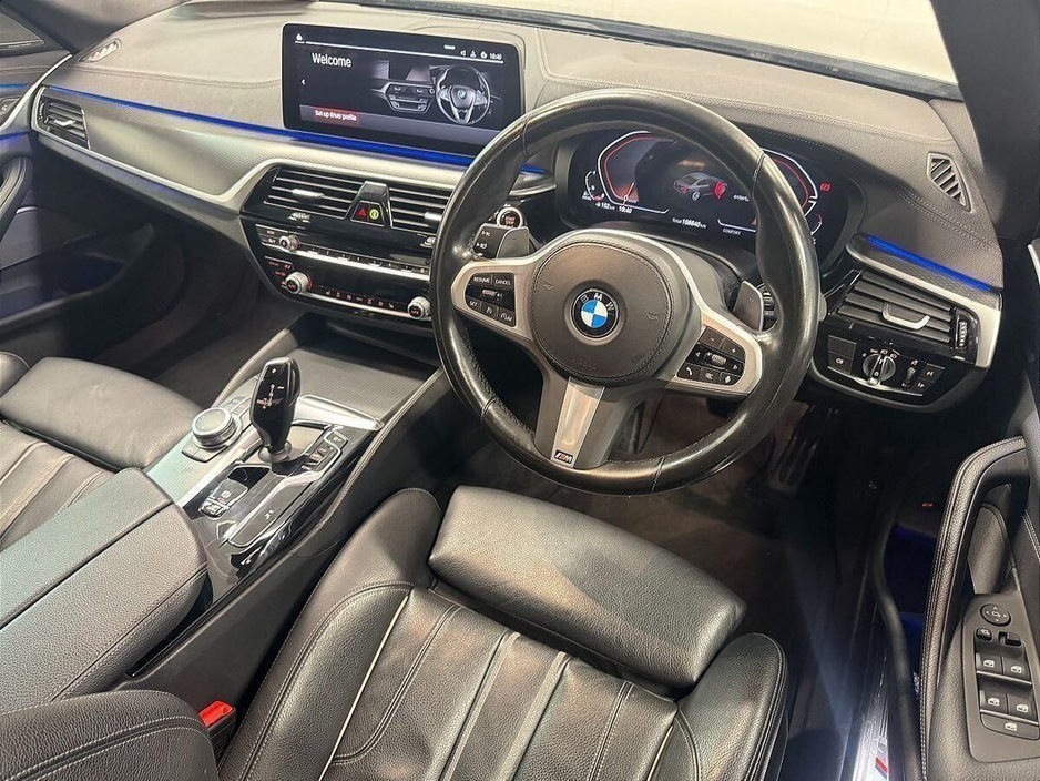 2022 BMW 5 Series 520d M Sport Saloon €42,975