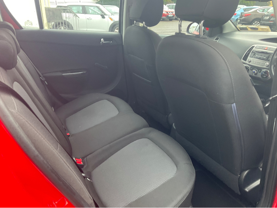 2014 Hyundai i20 1.2 PREMIUM 4DR €7,500