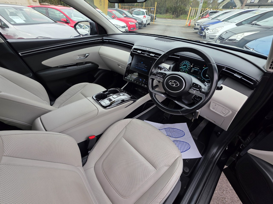 2022 Hyundai Tucson - image 10