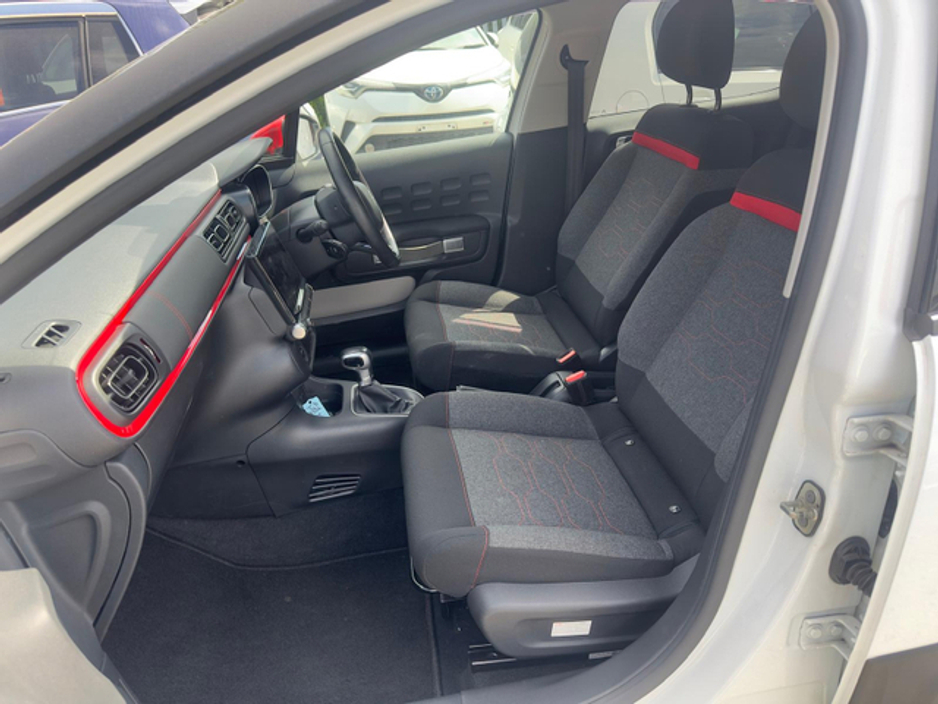 2017 Citroen C3 - image 14