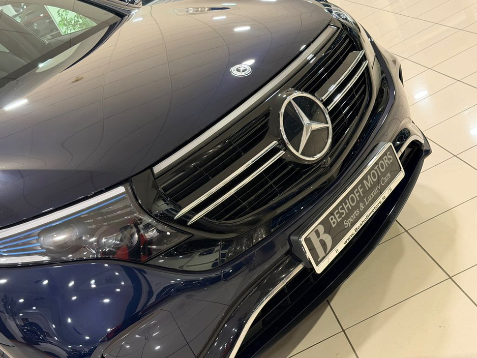 2023 Mercedes-Benz EQC - image 10