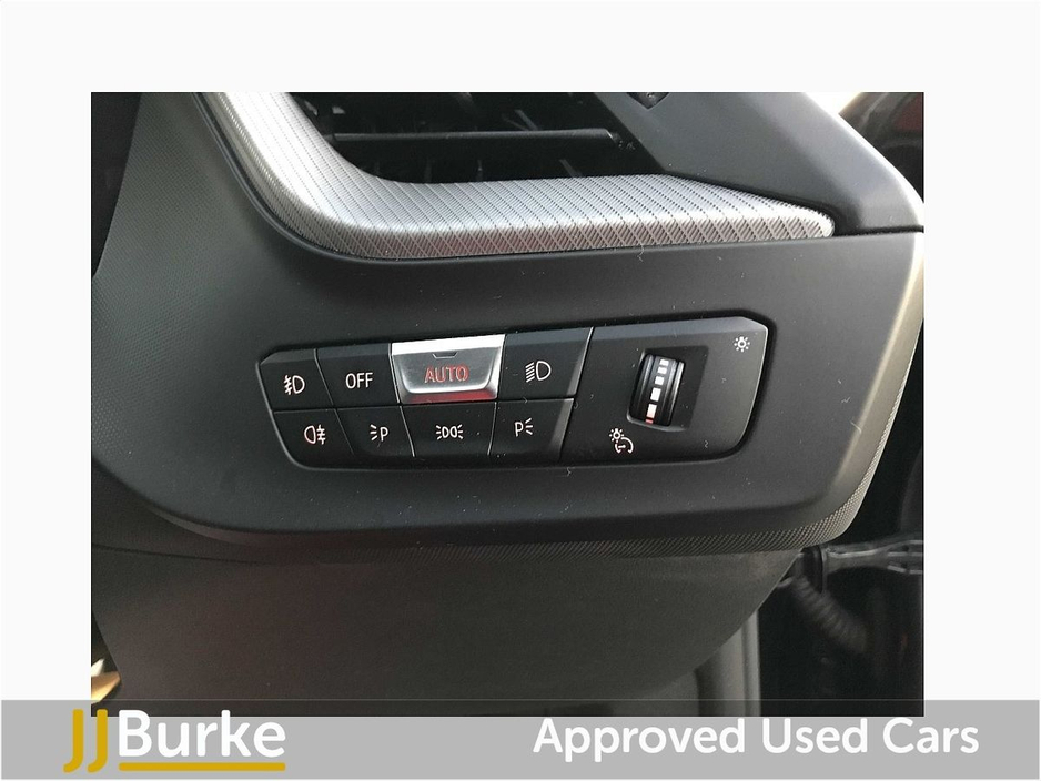 2021 BMW 1 Series - image 21