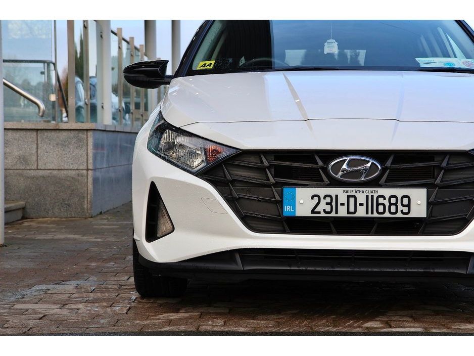 2023 Hyundai i20 - image 3
