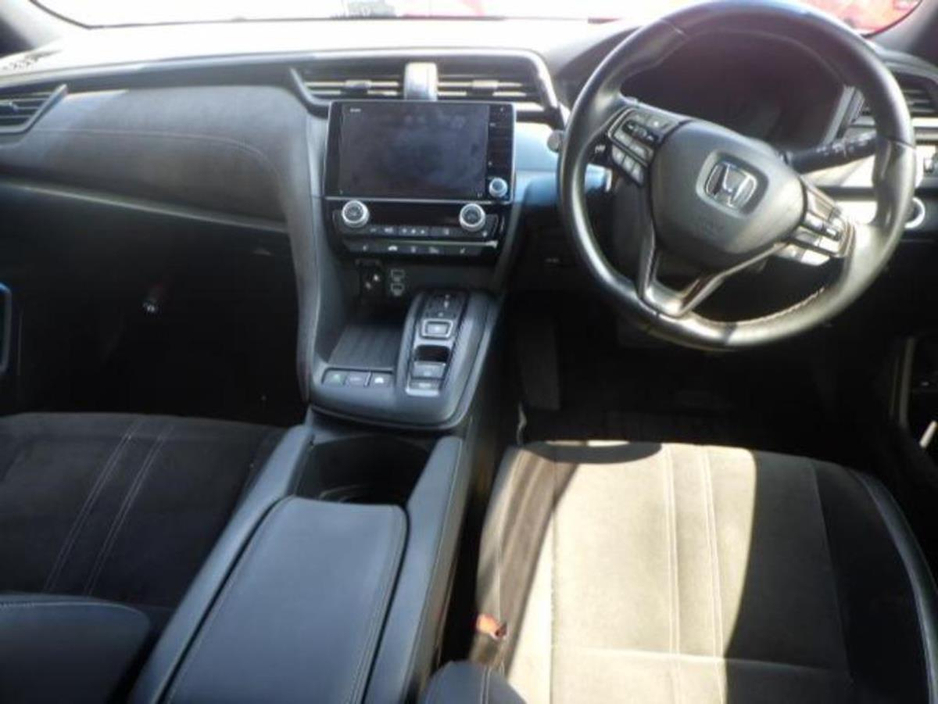 2020 Honda Insight - image 5