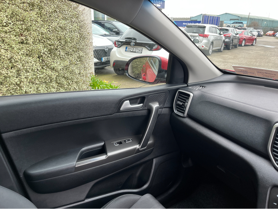 2019 Kia Sportage - image 15