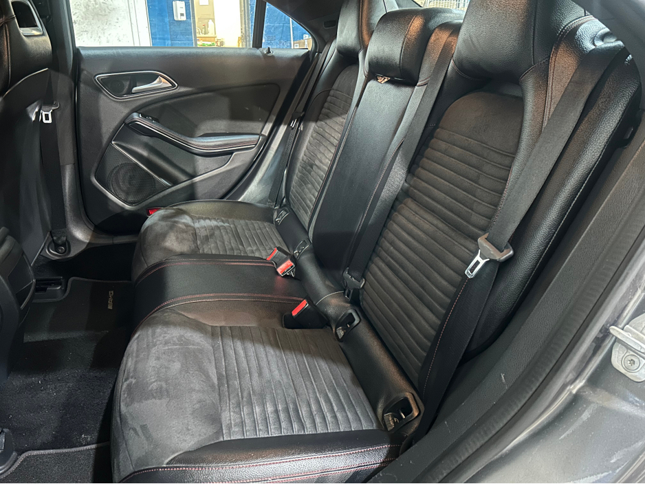 2018 Mercedes-Benz CLA Class - image 9