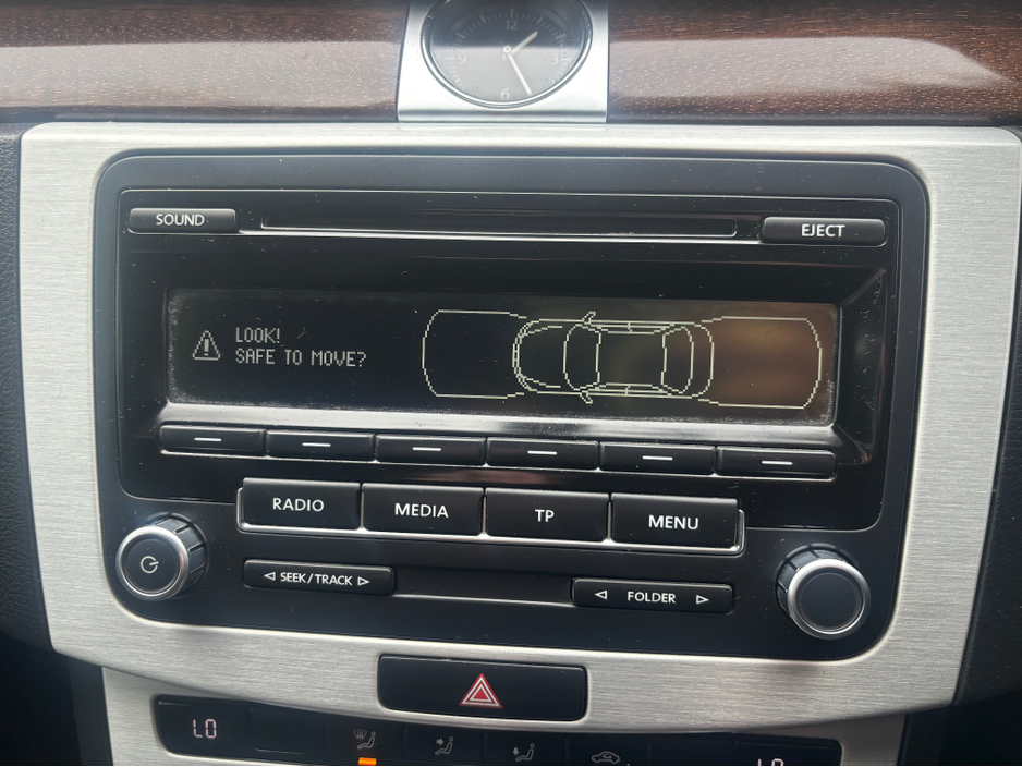 2014 Volkswagen Passat CL 1.6 TDI MANUAL 6SPEED FWD BLUEMOTION 105HP 4DR €8,995