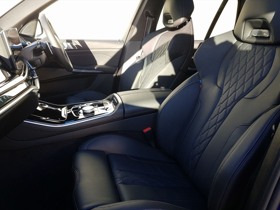 2026 BMW X5 xDrive50e M Sport